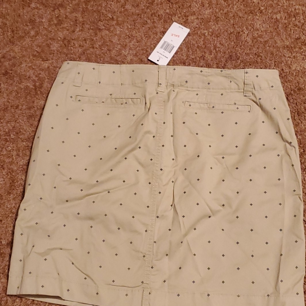 Tan and navy blue skirt